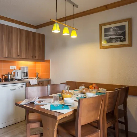 Pierre & Les Bergers Aparthotel 4*
