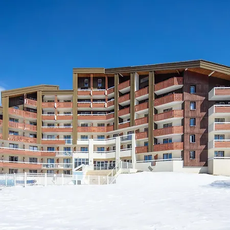 Pierre & Les Bergers Aparthotel 4*