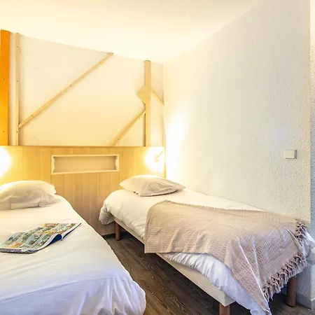 Pierre & Les Bergers Apart Otel 3*