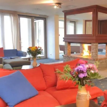 Pierre & Les Bergers Aparthotel 4*